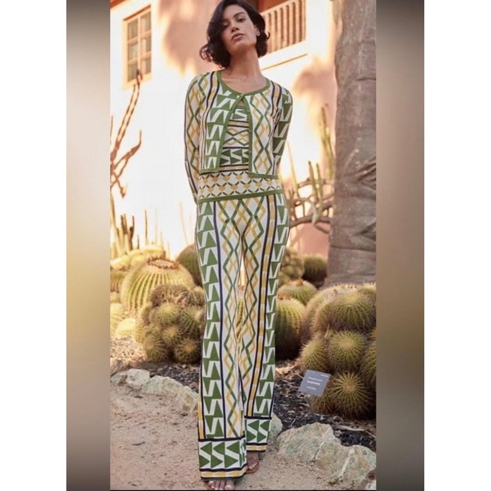 MISA Los Angeles Rialta XXS Green Geometric Knit Flare Pants High Waist NWT